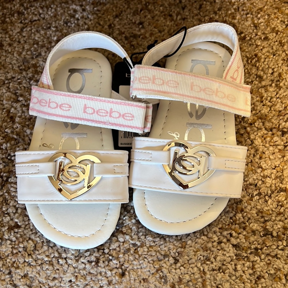 new Bebe Sandals - size 7 toddler